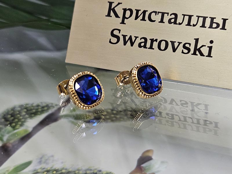 Серьги 1141006500152: цена 360 рублей.