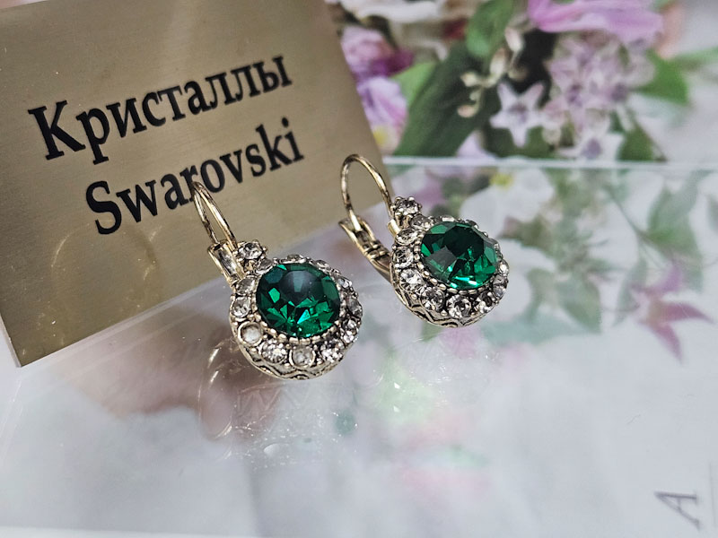 Серьги 1141006500046: цена 610 рублей.